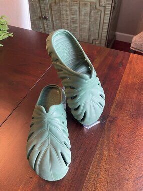 Unsent Studio Monstera Mules Dark Green Size 42/43
